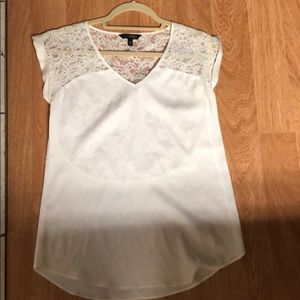 Ivory short sleeve blouse with lace